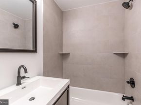 1121 S 20TH Street, Philadelphia PA 19146