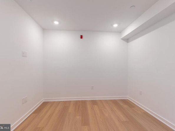 1121 S 20TH Street, Philadelphia PA 19146