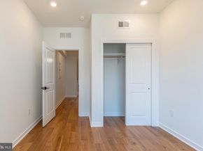 1121 S 20TH Street, Philadelphia PA 19146
