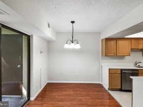 11653 Stoneview Square 11C, Reston VA 20191