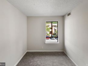 11653 Stoneview Square 11C, Reston VA 20191