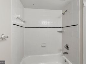 11653 Stoneview Square 11C, Reston VA 20191