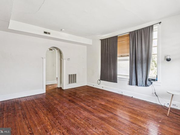 5939 Drexel Road, Philadelphia PA 19131