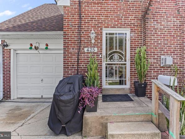 425 Prospect Avenue, Prospect Park PA 19076