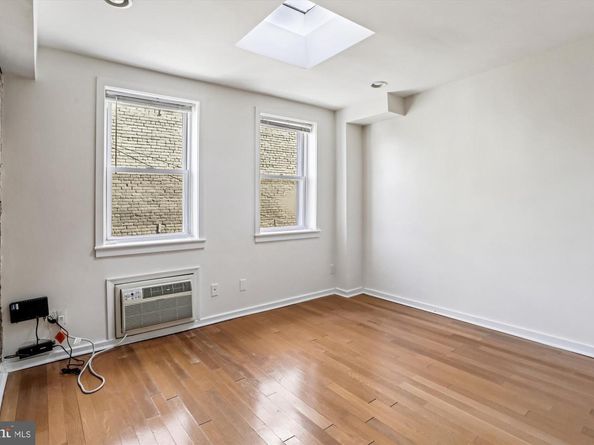 400 15TH Street SE, Washington DC 20003