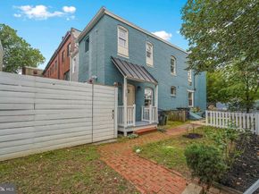 400 15TH Street SE, Washington DC 20003