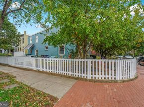 400 15TH Street SE, Washington DC 20003