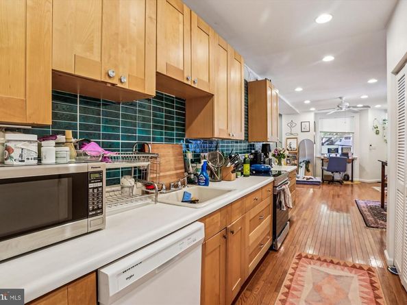 400 15TH Street SE, Washington DC 20003
