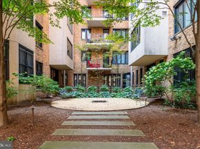 1701 16TH Street NW 802, Washington DC 20009