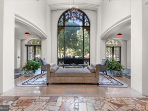 1701 16TH Street NW 802, Washington DC 20009