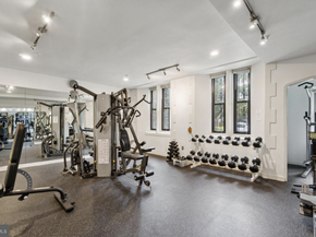 1701 16TH Street NW 802, Washington DC 20009