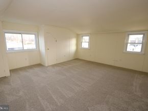 201 Castello Avenue, Hatboro PA 19040