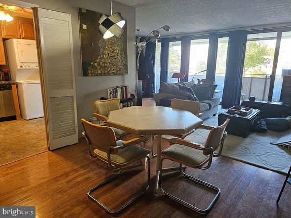 250 S Reynolds Street 206, Alexandria VA 22304