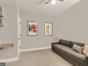 910 M Street NW 325, Washington DC 20001