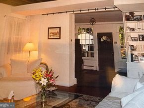 1 Private Way, Wayne PA 19087