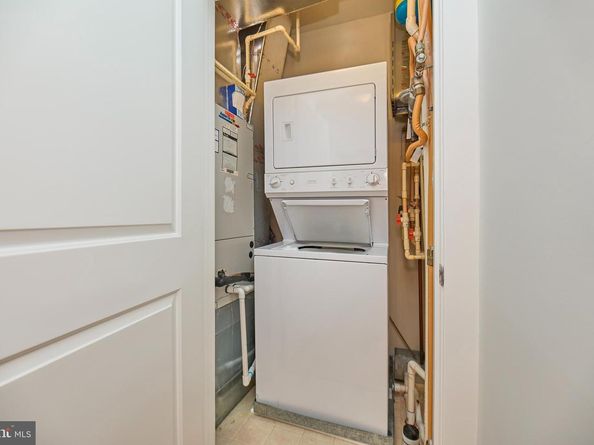 2200 N Westmoreland Street 330, Arlington VA 22213