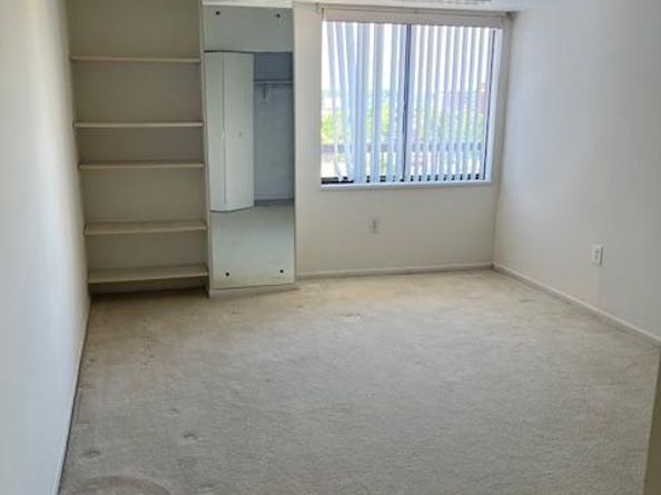 200 N Pickett Street 1614, Alexandria VA 22304