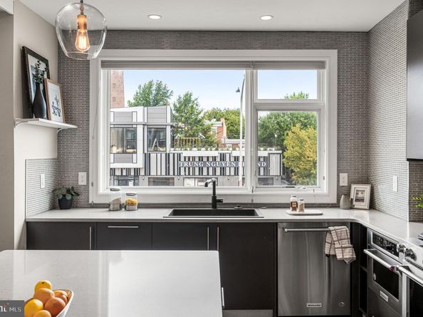 105 Alter Street, Philadelphia PA 19147