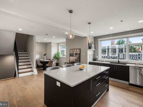 105 Alter Street, Philadelphia PA 19147