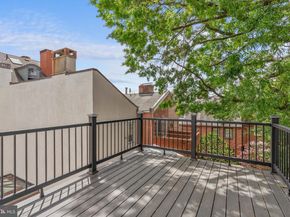 202 Spruce Street, Philadelphia PA 19106