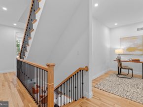 202 Spruce Street, Philadelphia PA 19106