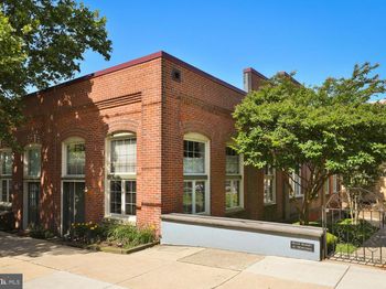 844 N 29TH Street