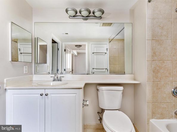 851 N Glebe Road N 601, Arlington VA 22203