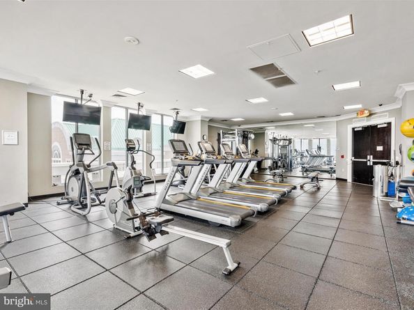 851 N Glebe Road N 601, Arlington VA 22203