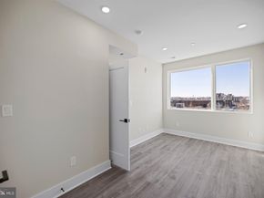 824 18TH Street NE 12, Washington DC 20002