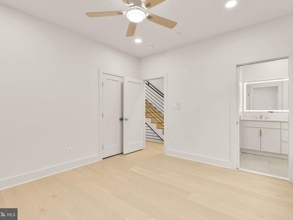 509 L Street NE 4B, Washington DC 20002