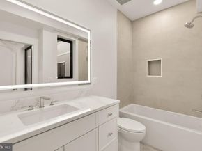 509 L Street NE 4B, Washington DC 20002