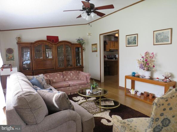 490 Goldenrod Crossing W, New Hope PA 18938