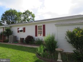 490 Goldenrod Crossing W, New Hope PA 18938
