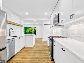 2539 Gallows Road, Dunn Loring VA 22027