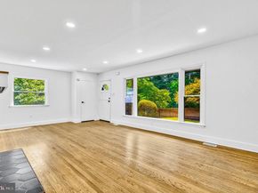 2539 Gallows Road, Dunn Loring VA 22027