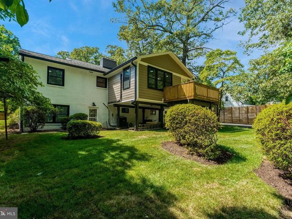 2539 Gallows Road, Dunn Loring VA 22027