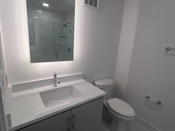 701 N Henry Street 210, Alexandria VA 22314