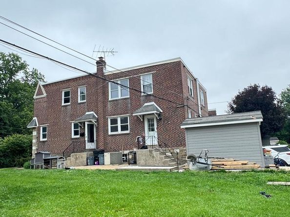 8014 Lexington Avenue N, Philadelphia PA 19152