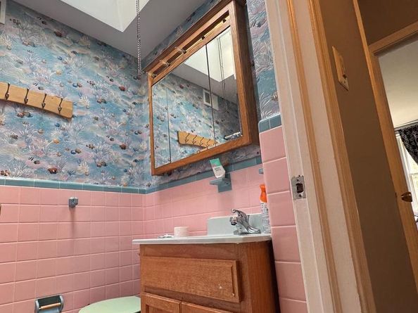 8014 Lexington Avenue N, Philadelphia PA 19152