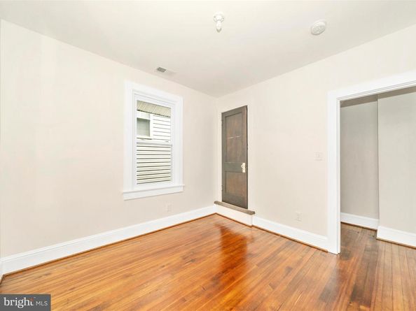 3003 20TH Street NE, Washington DC 20018
