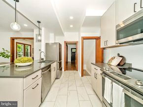 3003 20TH Street NE, Washington DC 20018