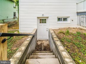 3003 20TH Street NE, Washington DC 20018
