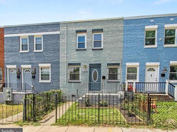 1260 16TH Street NE