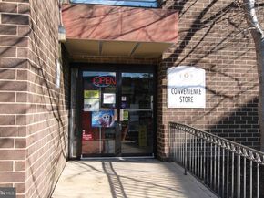 75 S Reynolds Street 411, Alexandria VA 22304