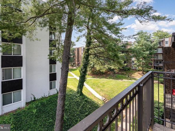 75 S Reynolds Street 411, Alexandria VA 22304