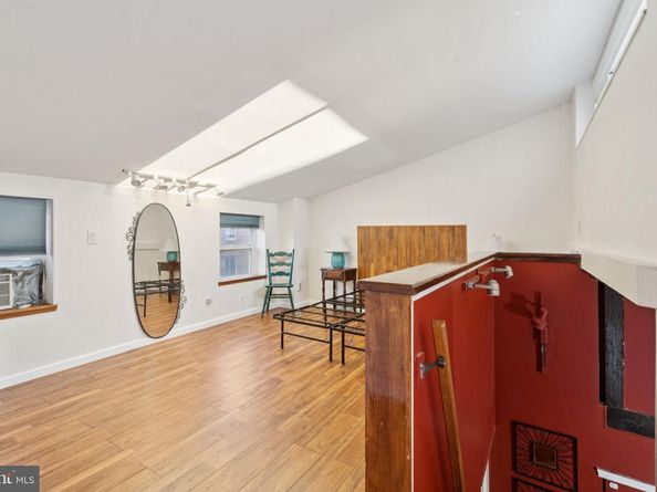 760 S Sheridan Street, Philadelphia PA 19147