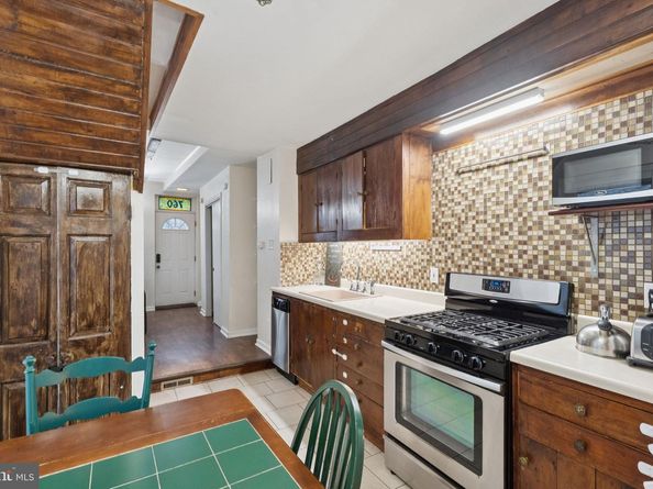 760 S Sheridan Street, Philadelphia PA 19147