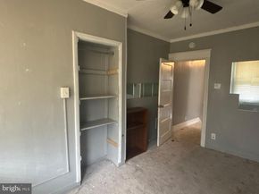 1115 E 11TH Street, Crum Lynne PA 19022