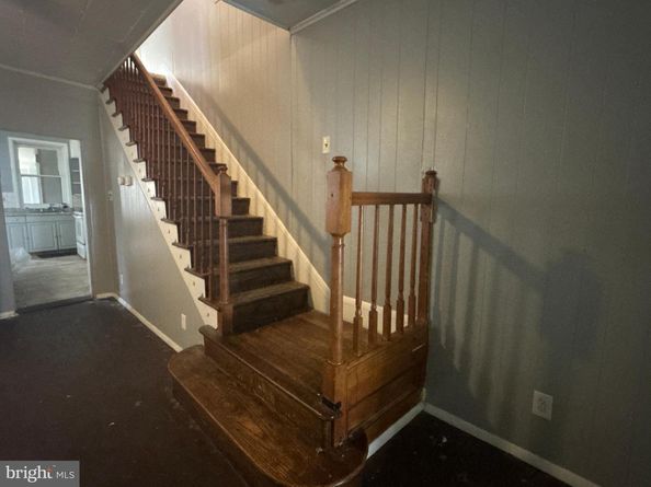 1115 E 11TH Street, Crum Lynne PA 19022