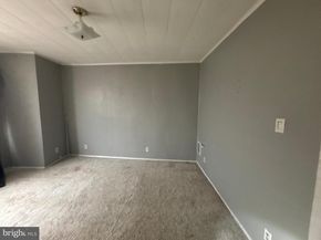 1115 E 11TH Street, Crum Lynne PA 19022